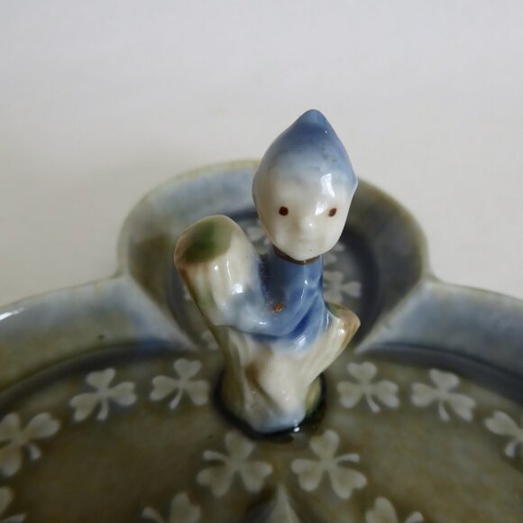 VINTAGE IRELAND IRISH WADE PORCELAIN SHAMROCK LEPRECHAUN ASHTRAY TRINKET DISHES - Picture 11 of 12